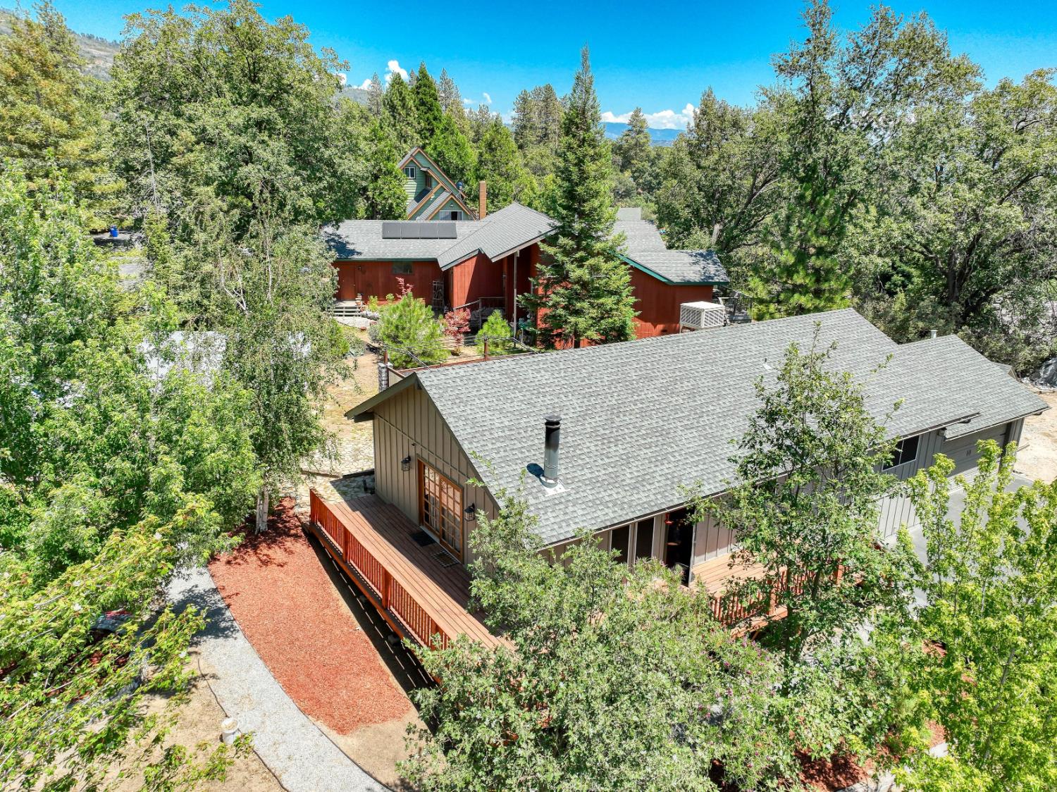 34035 Natoma Rd, Auberry, CA 93602