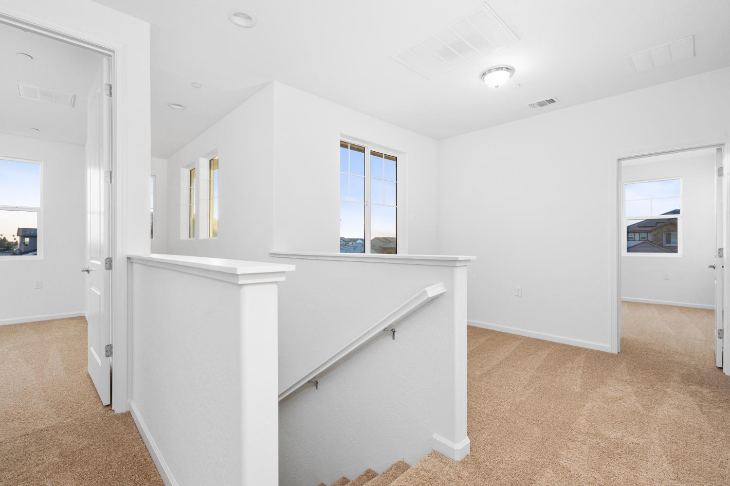 881 E Ahronian Ave, Fowler, CA 93625