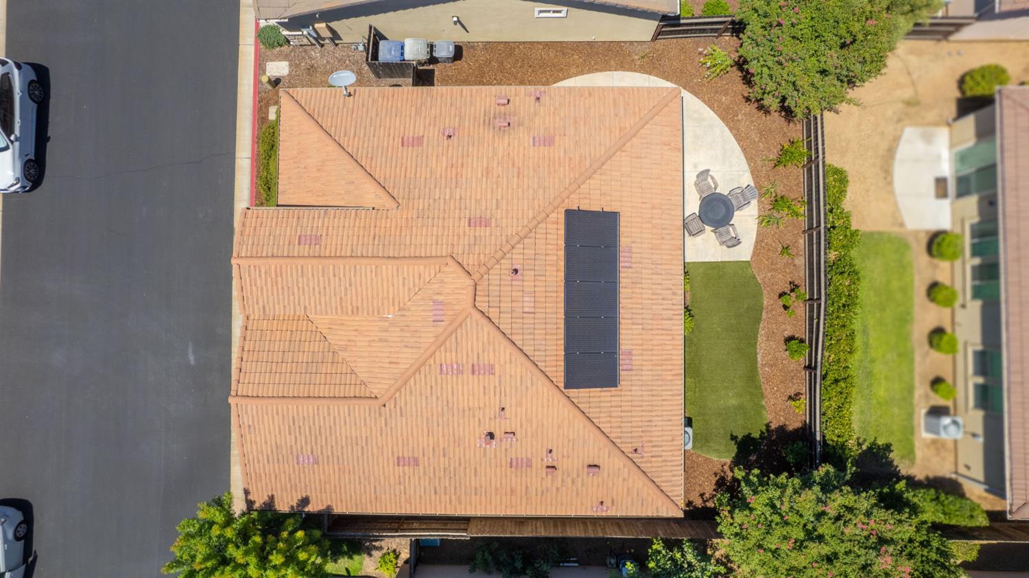 3269 Lahar Ln, Clovis, CA 93619