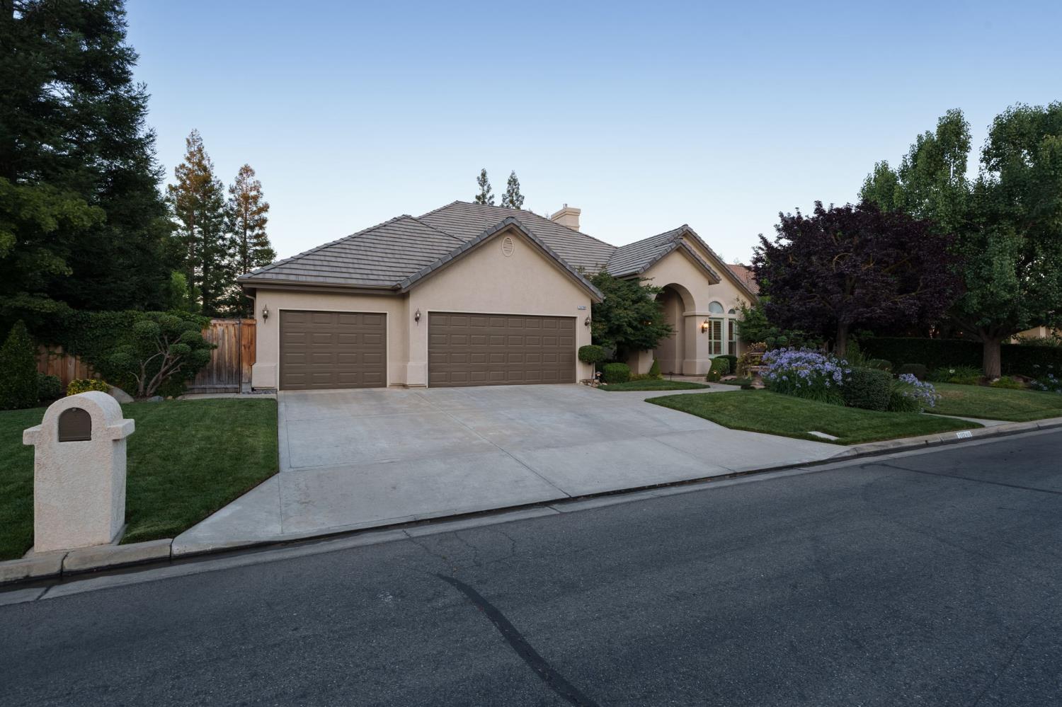 10260 N Archie Ave, Fresno, CA 93730