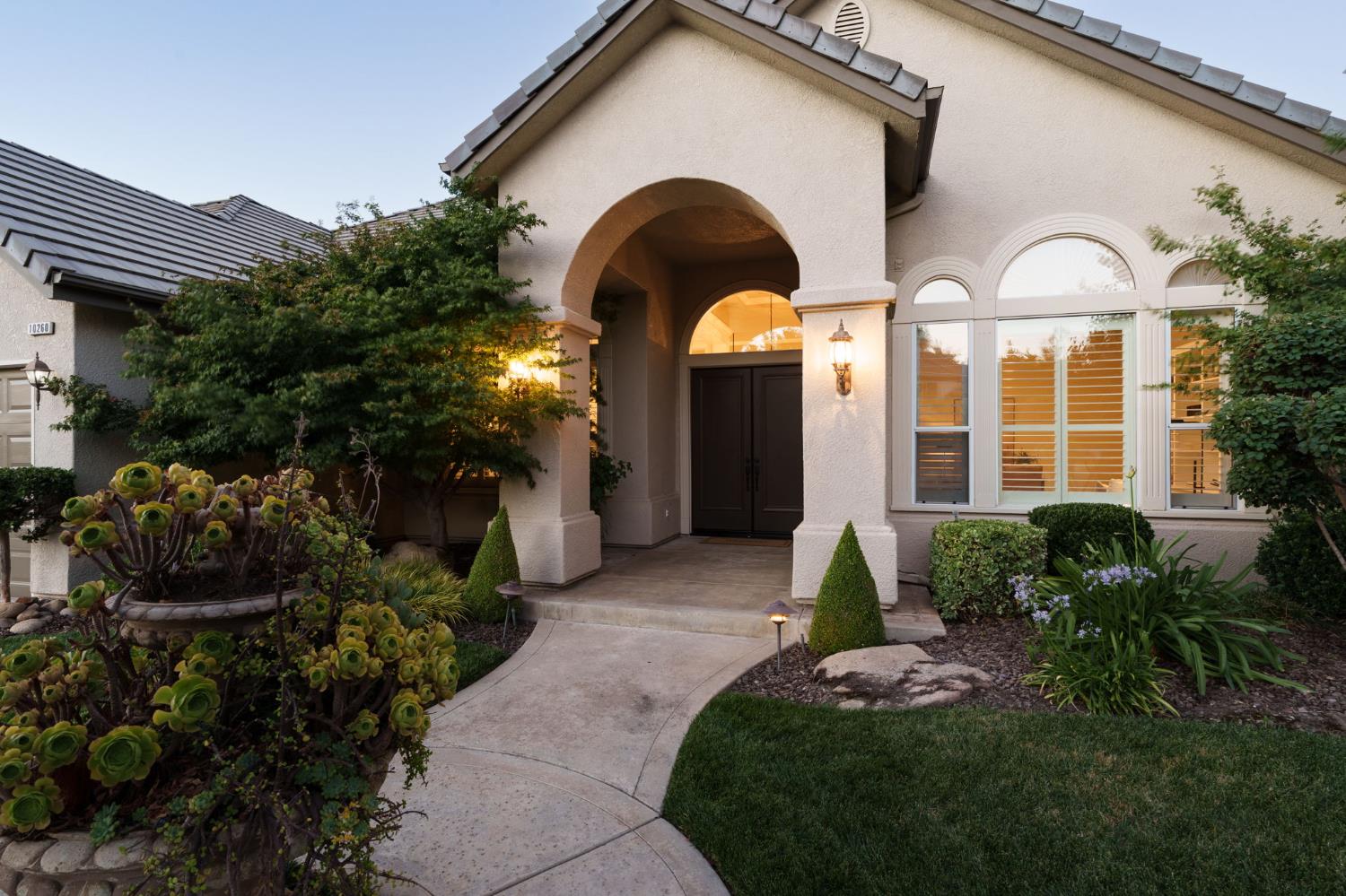 10260 N Archie Ave, Fresno, CA 93730