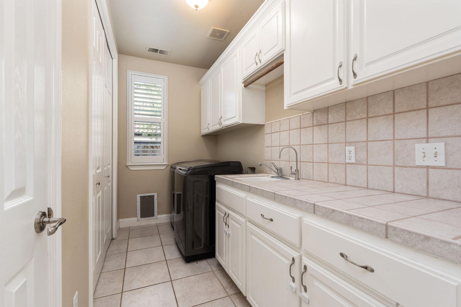10260 N Archie Ave, Fresno, CA 93730