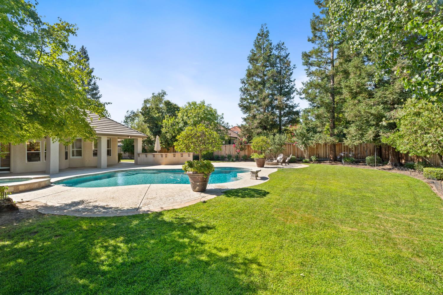 10260 N Archie Ave, Fresno, CA 93730