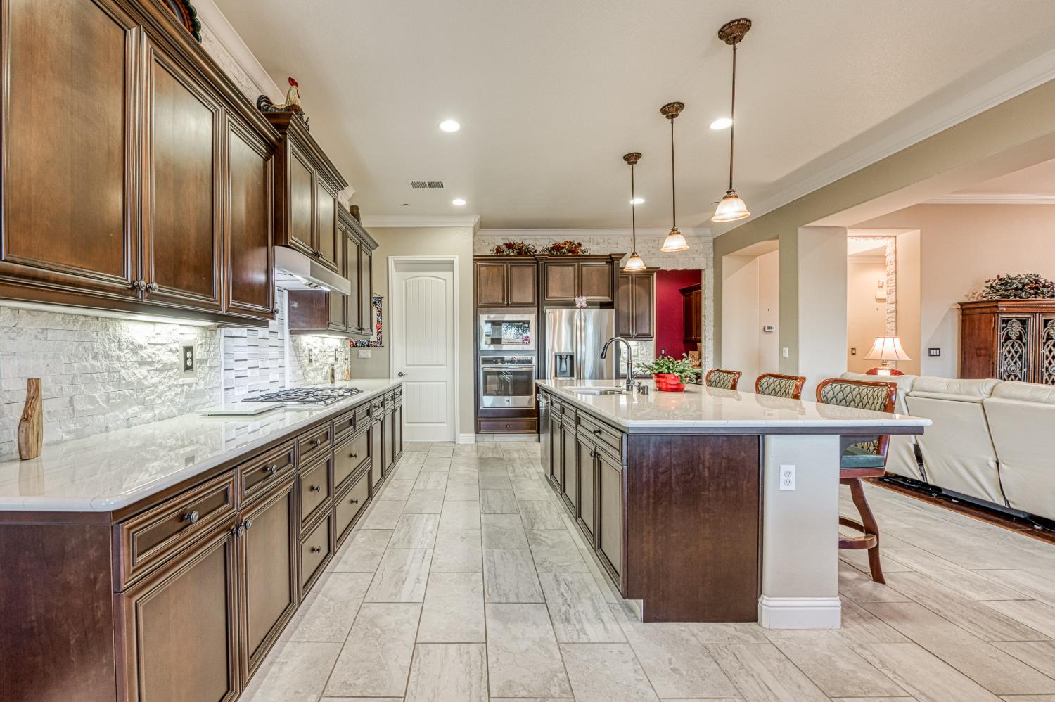 18993 Via Bella Vita, Friant, CA 93626