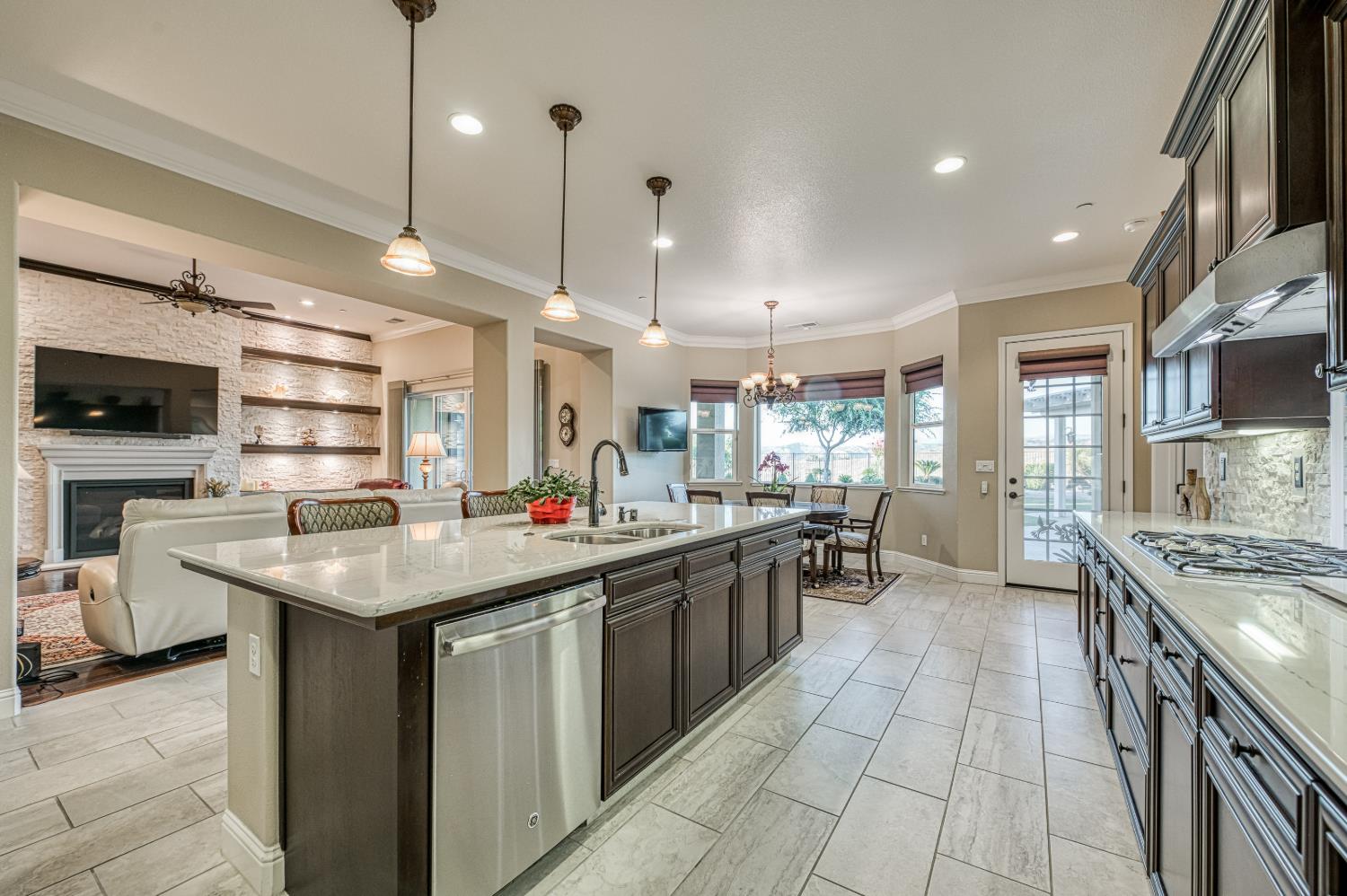 18993 Via Bella Vita, Friant, CA 93626