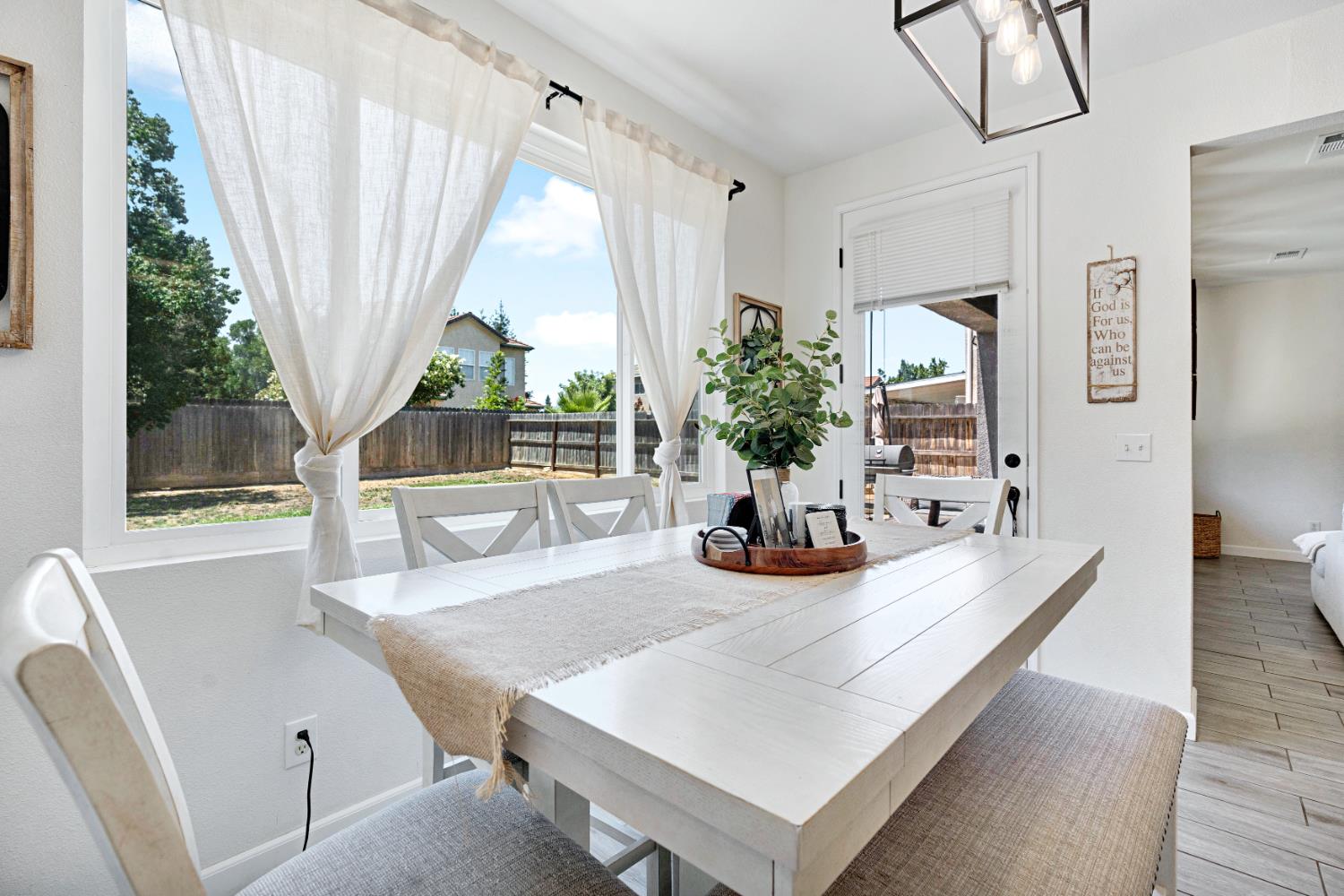 149 Dalton, Sanger, CA 93657