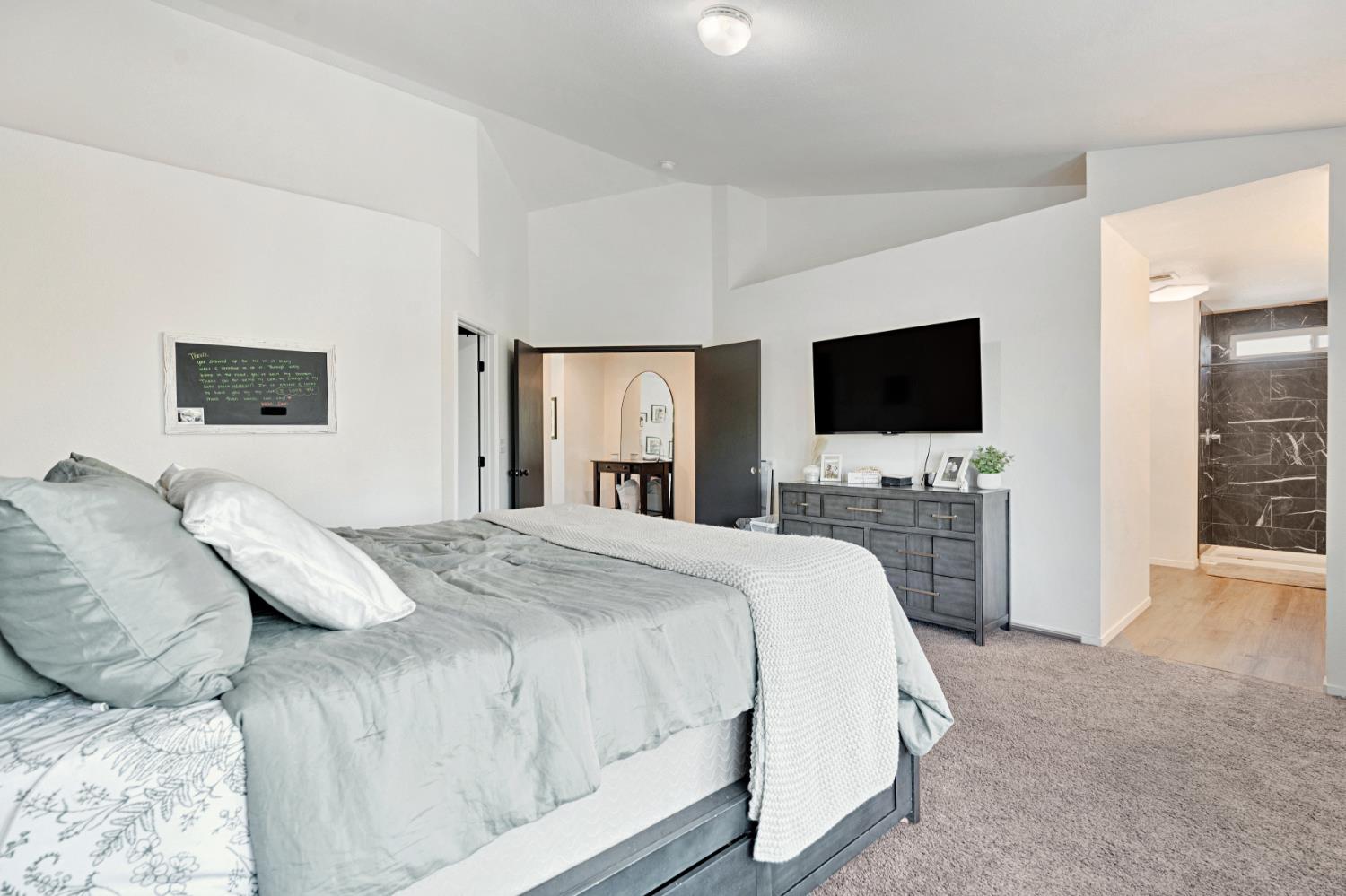 149 Dalton, Sanger, CA 93657