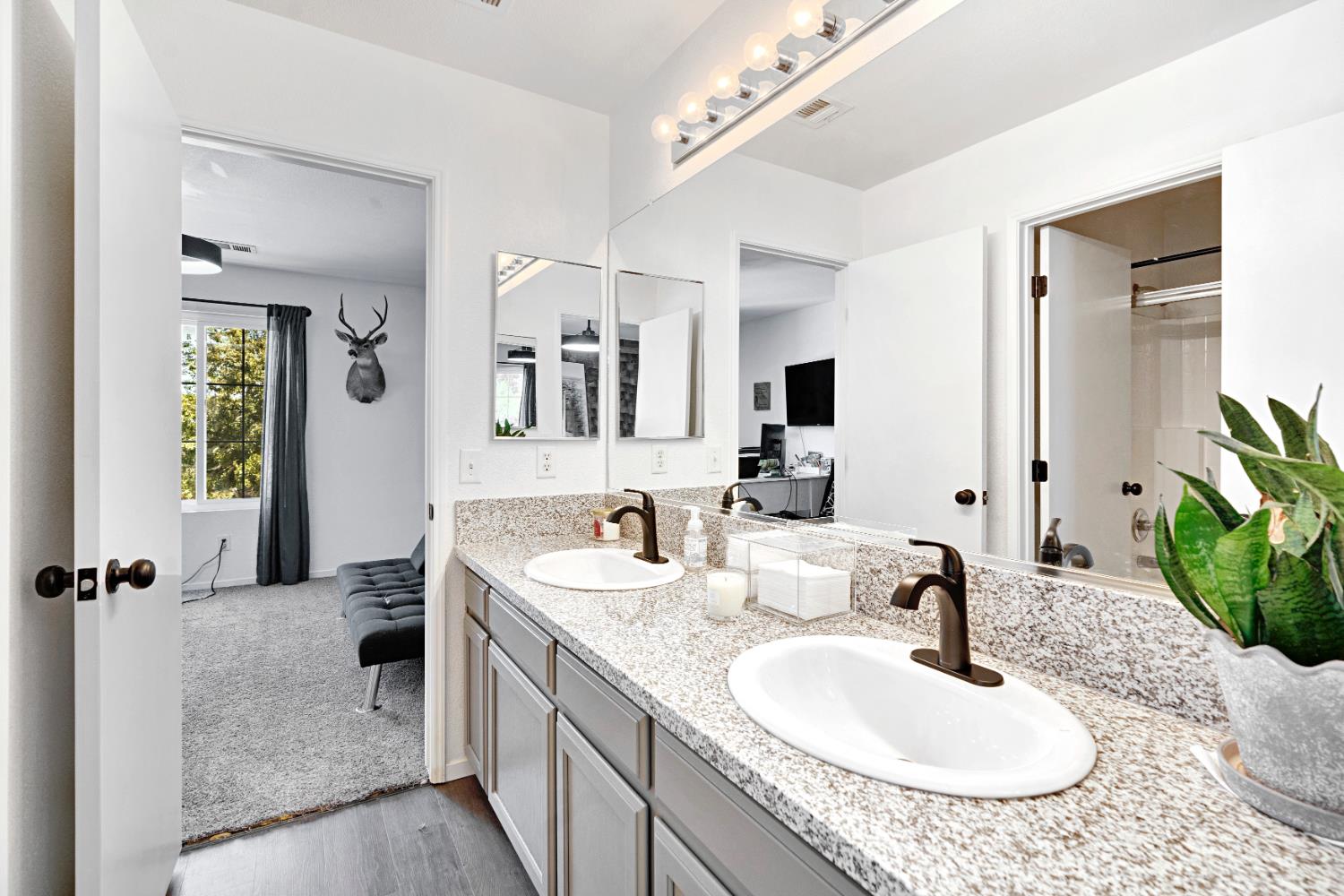 149 Dalton, Sanger, CA 93657