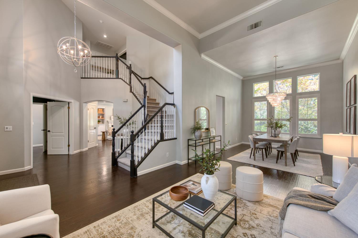10340 N Sinclair, Fresno, CA 93720