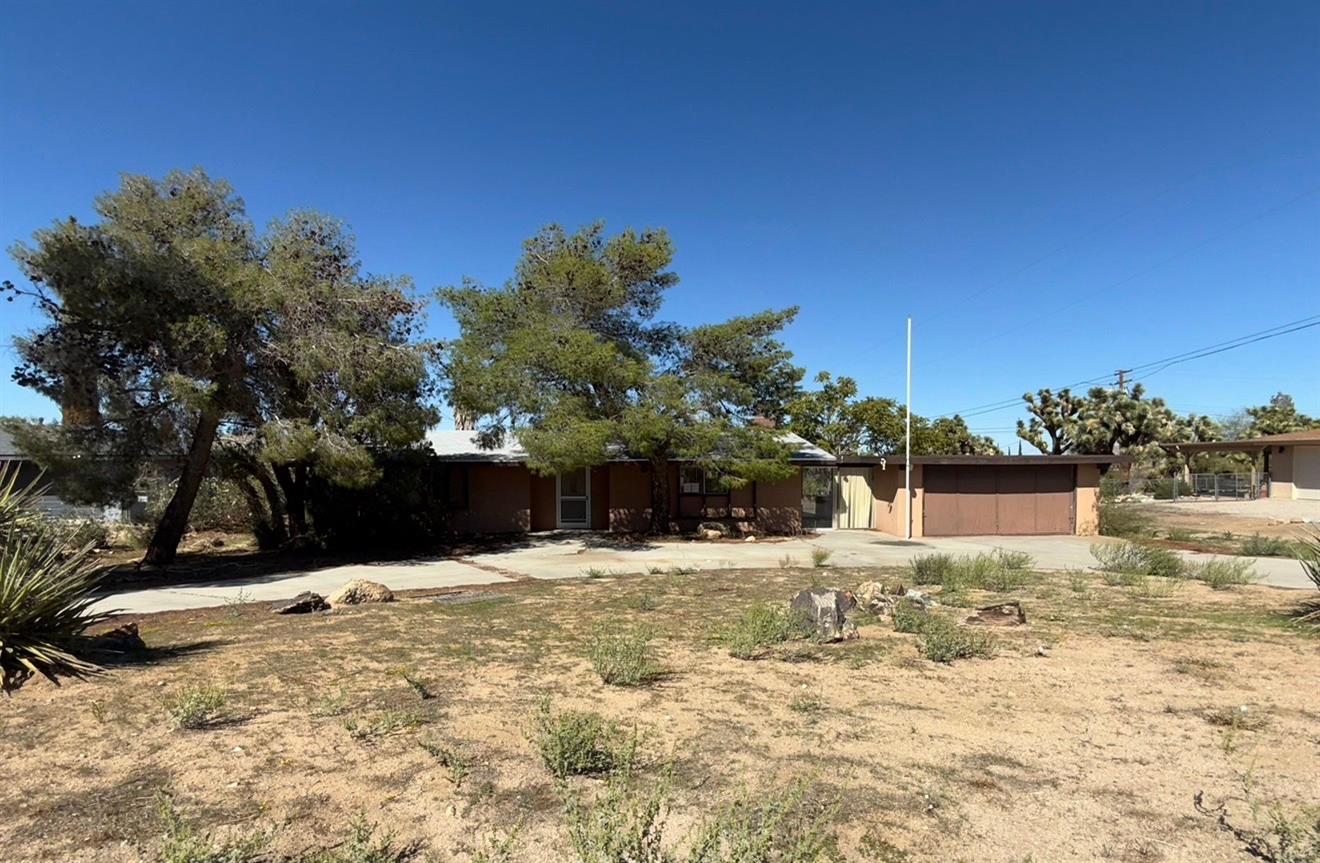 58298 Pueblo Trl, Yucca Valley, CA 92284