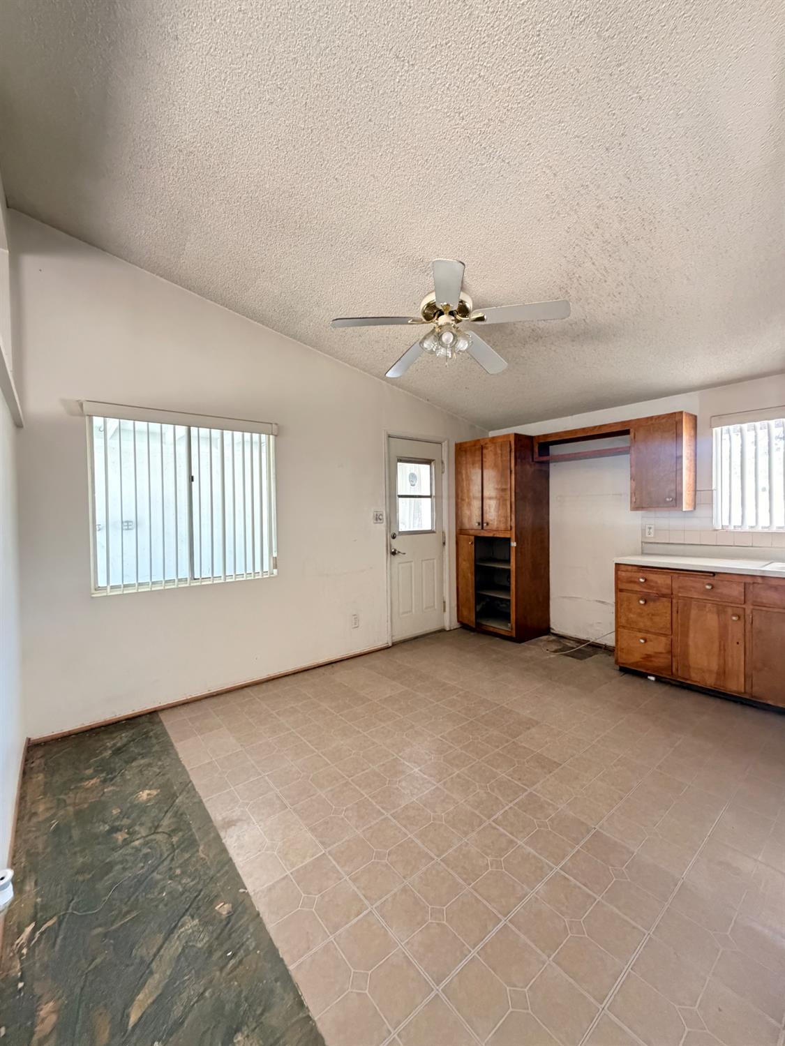58298 Pueblo Trl, Yucca Valley, CA 92284