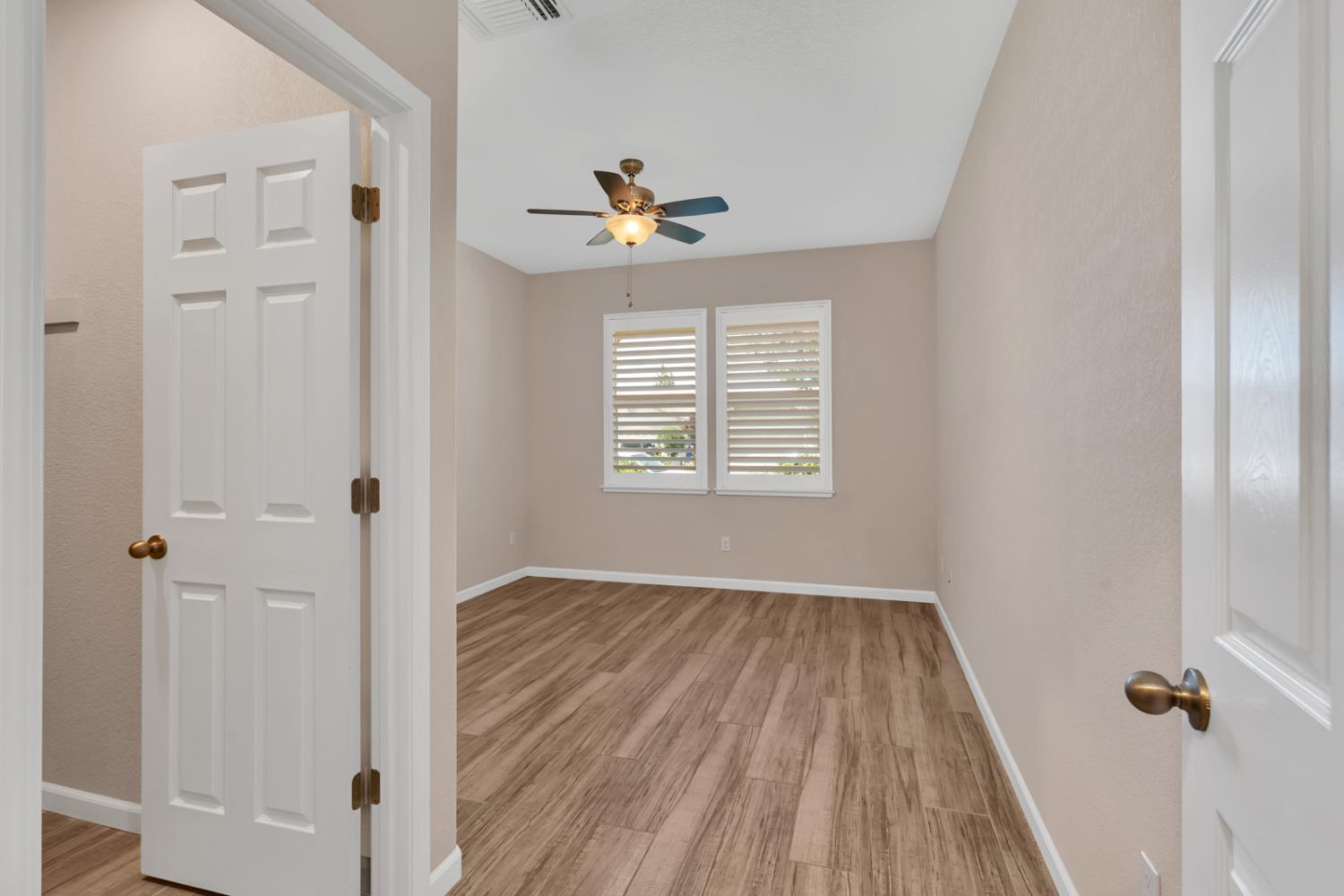 2580 Stone Creek Dr, Atwater, CA 95301
