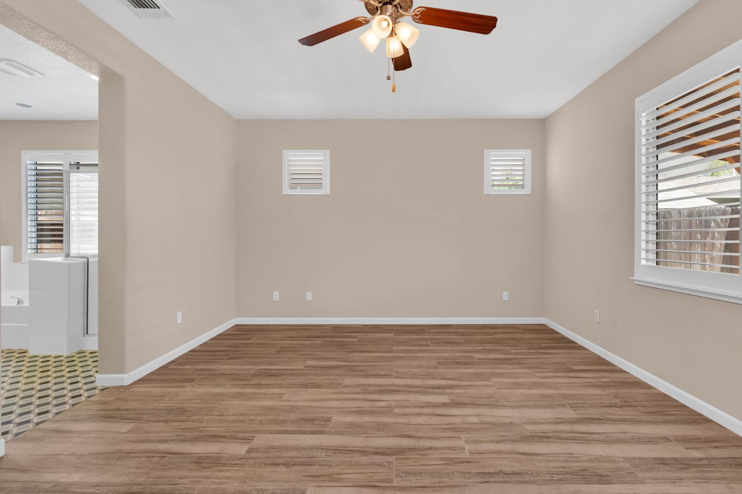 2580 Stone Creek Dr, Atwater, CA 95301