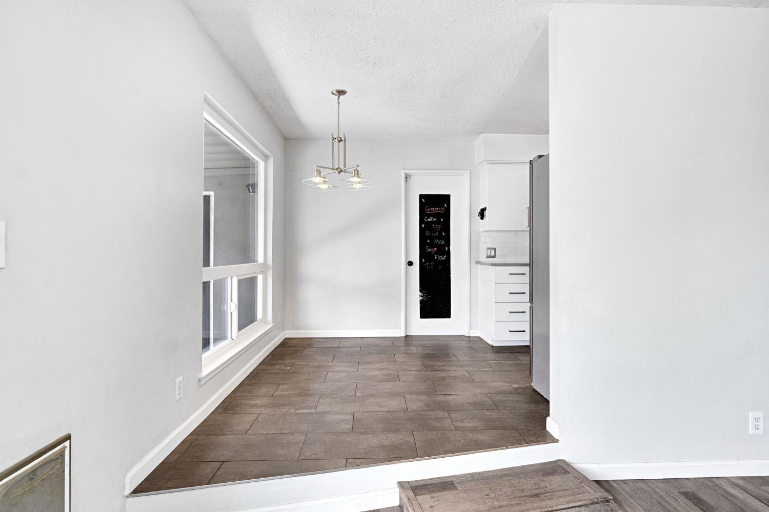 777 W Indianapolis Ave, Clovis, CA 93612