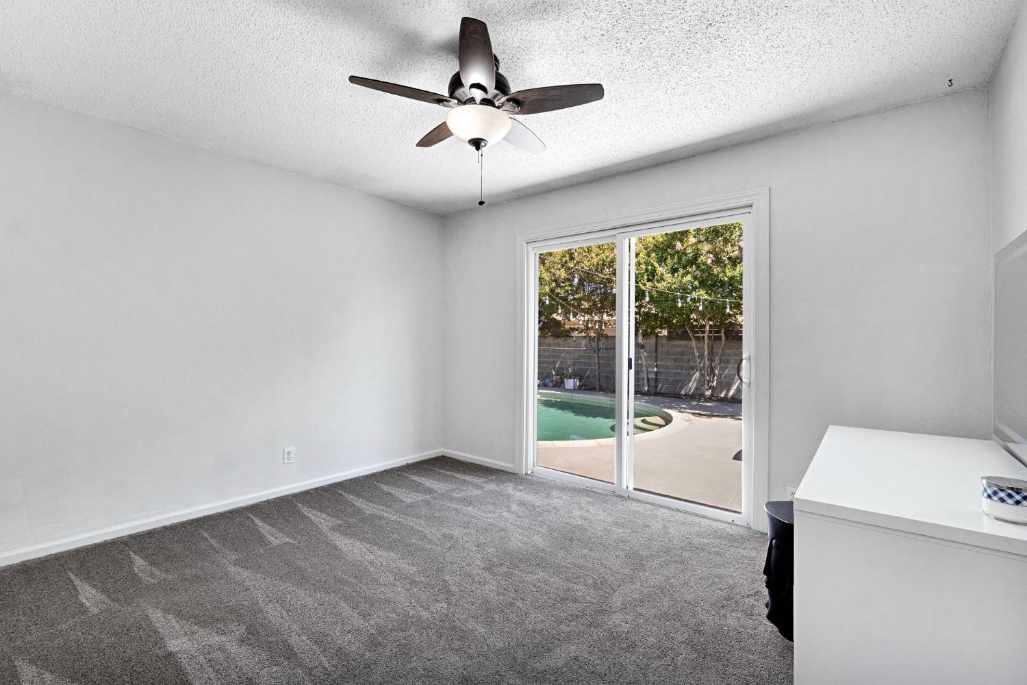 777 W Indianapolis Ave, Clovis, CA 93612
