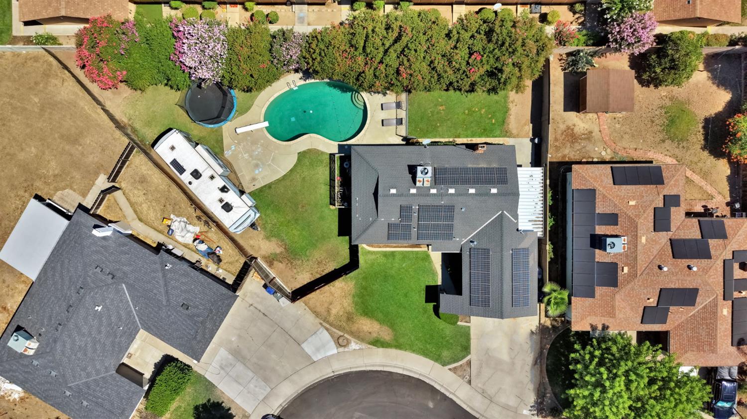 777 W Indianapolis Ave, Clovis, CA 93612