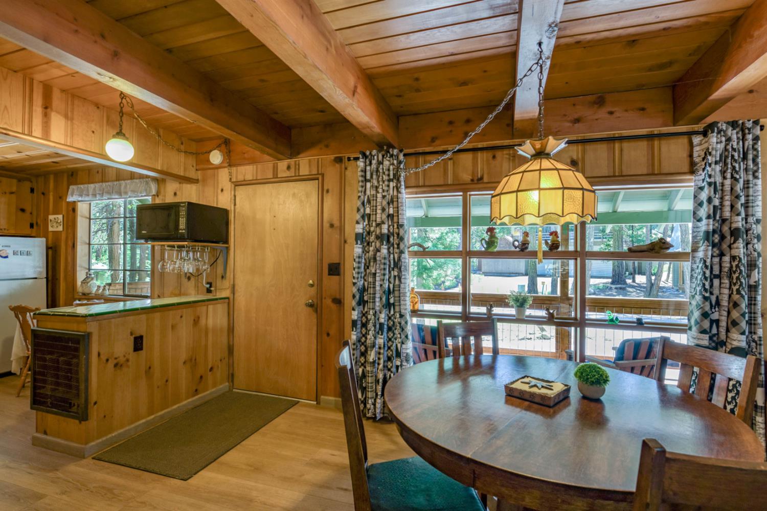 41760 Sparrow Rd, Shaver Lake, CA 93664