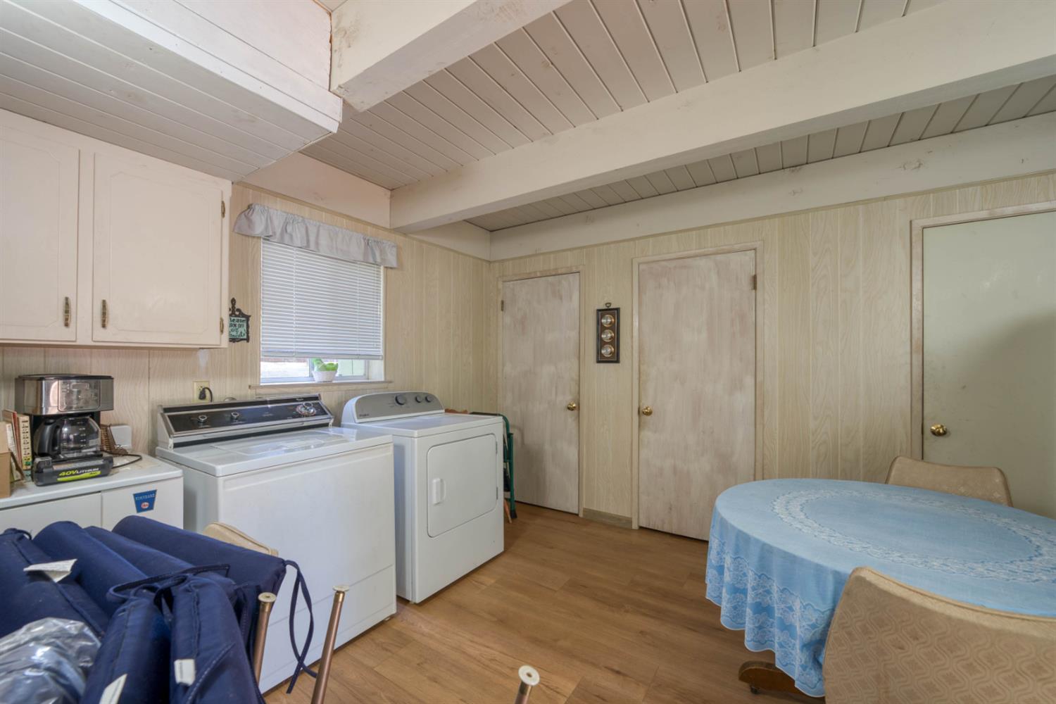 41760 Sparrow Rd, Shaver Lake, CA 93664