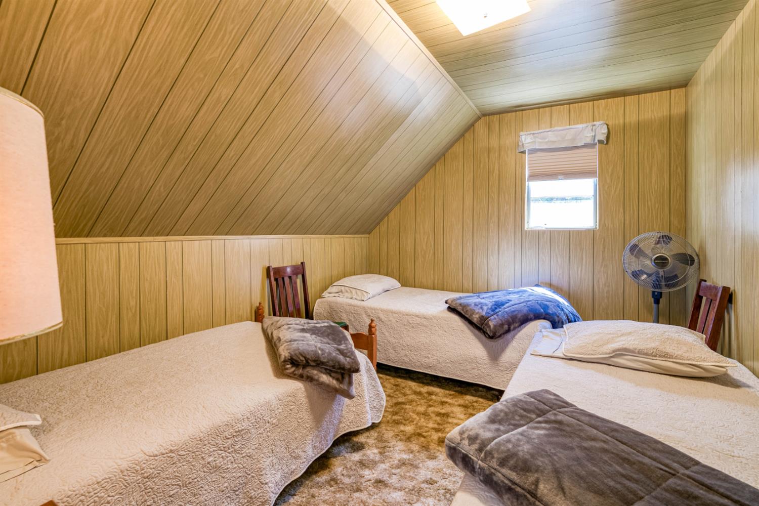 41760 Sparrow Rd, Shaver Lake, CA 93664