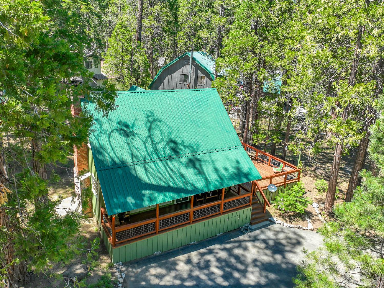 41760 Sparrow Rd, Shaver Lake, CA 93664