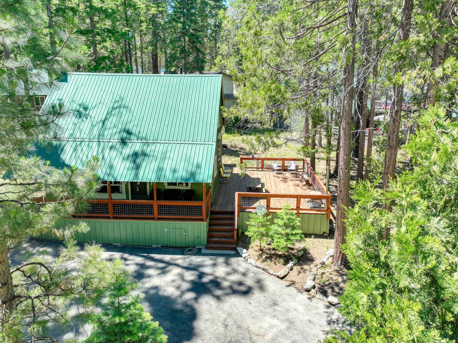 41760 Sparrow Rd, Shaver Lake, CA 93664