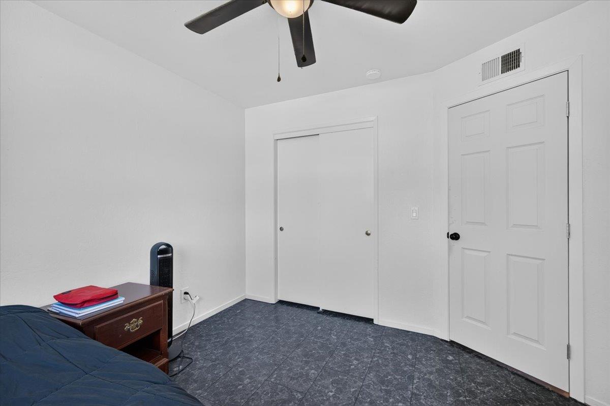 1726 Fairmont Ave, Clovis, CA 93611