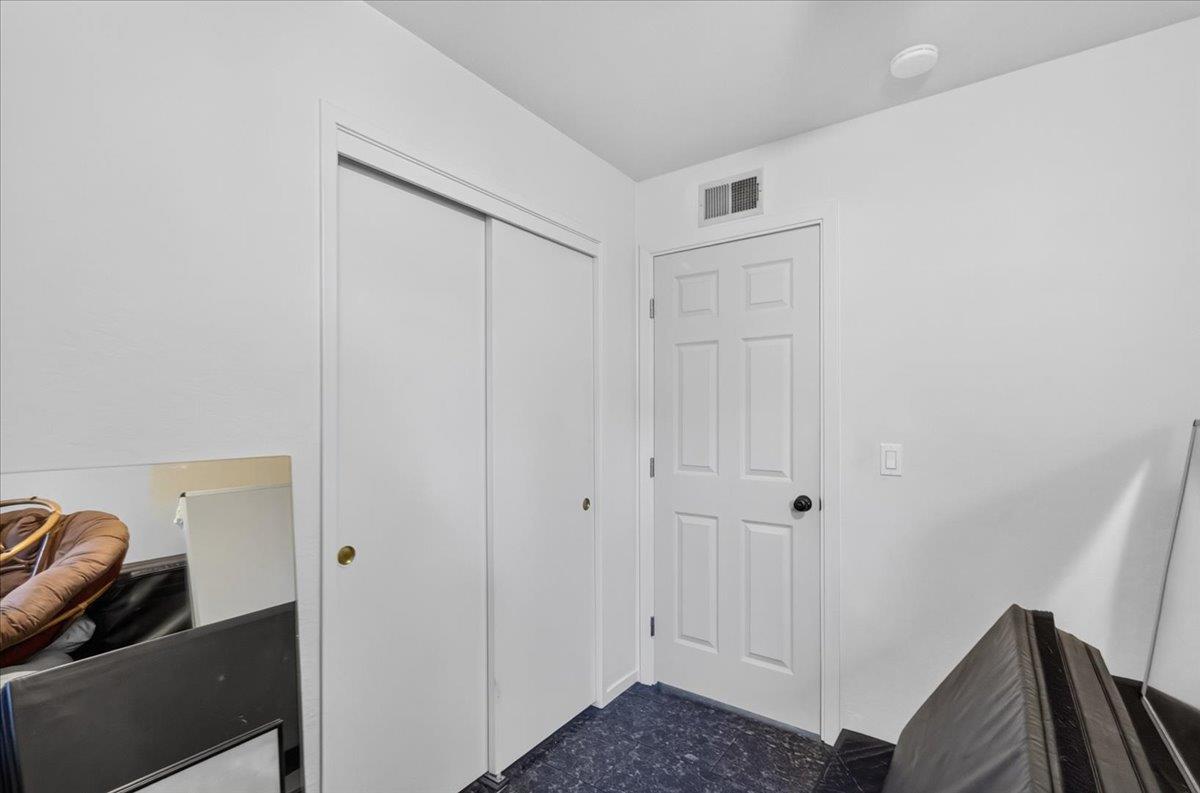 1726 Fairmont Ave, Clovis, CA 93611