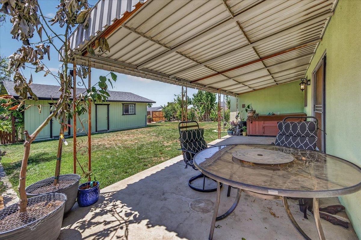 1726 Fairmont Ave, Clovis, CA 93611