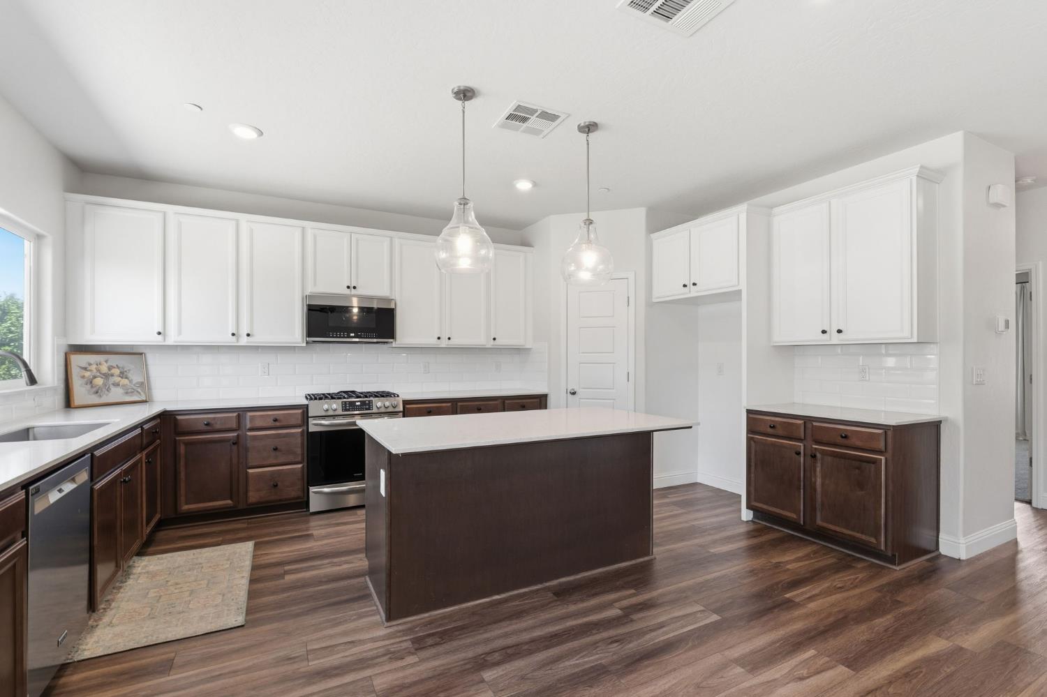 6366 E Ramona, Fresno, CA 93727