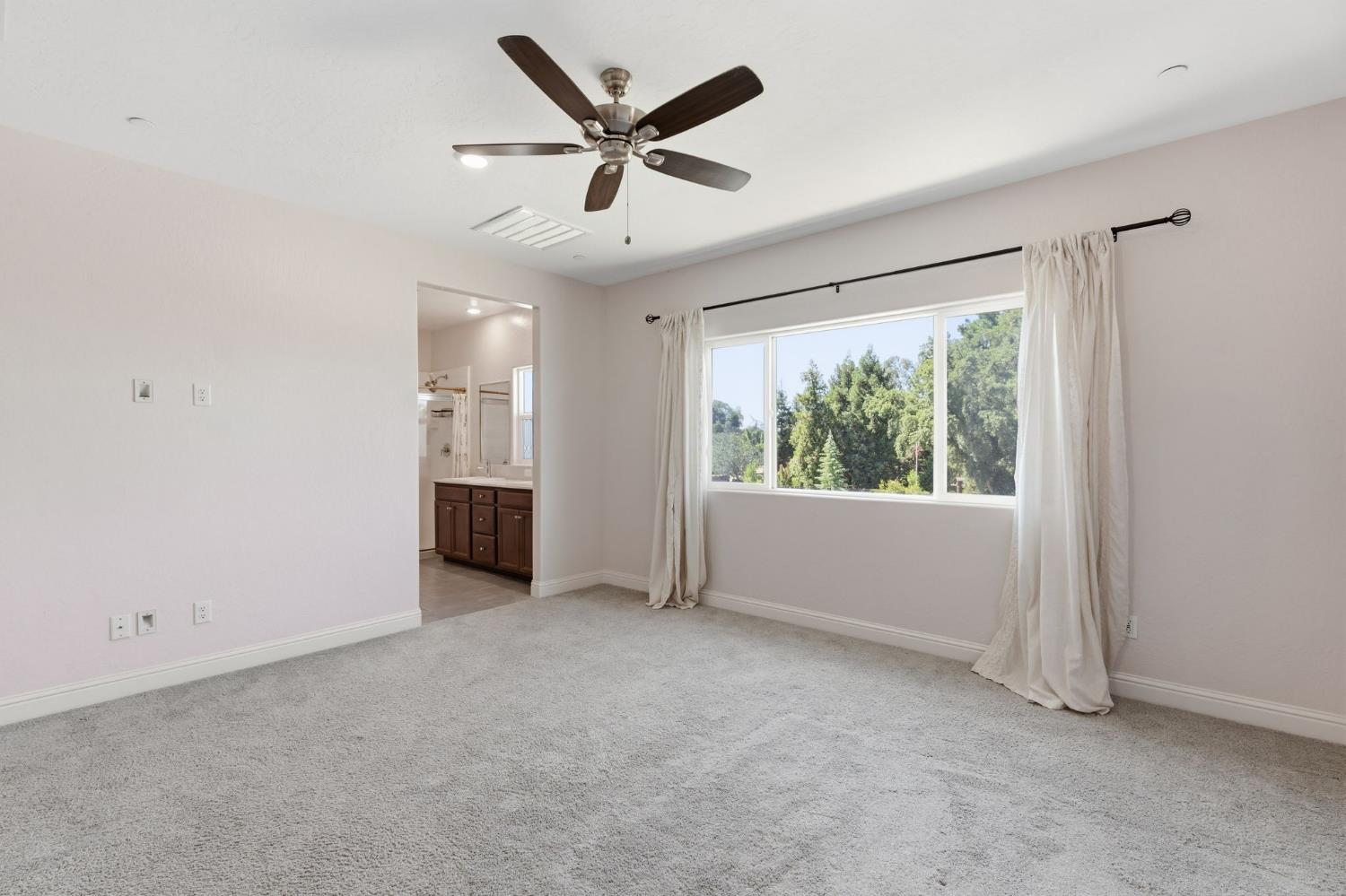 6366 E Ramona, Fresno, CA 93727