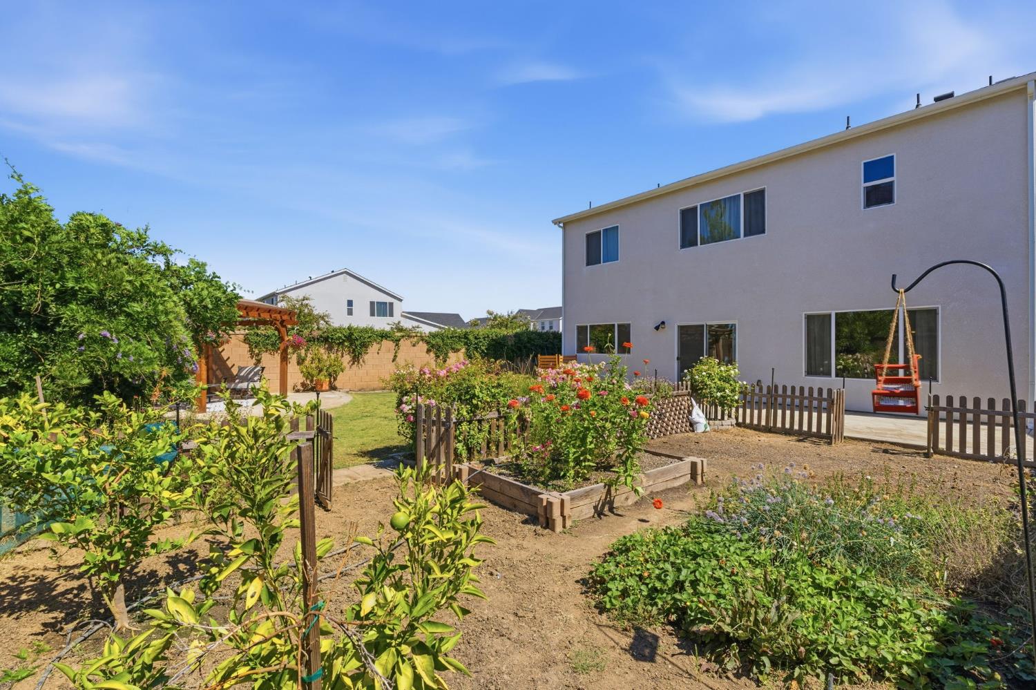 6366 E Ramona, Fresno, CA 93727