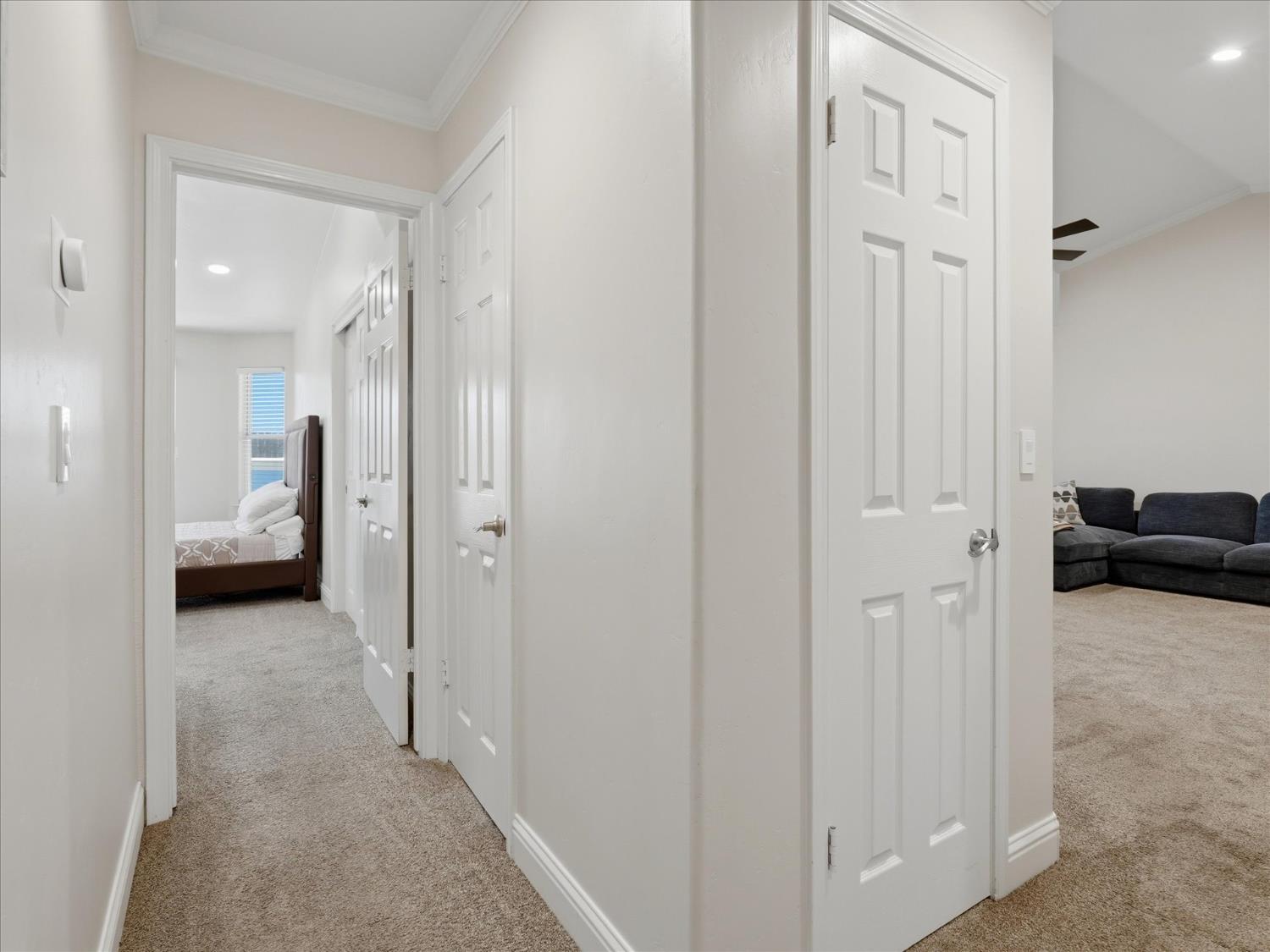 5373 W Dayton Ave, Fresno, CA 93722