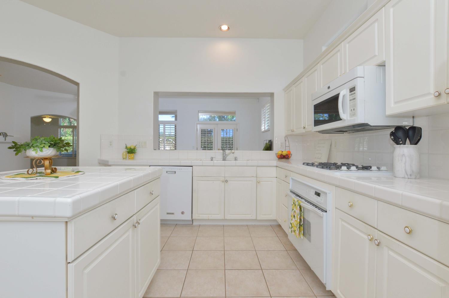 5174 N Via Trevi, Fresno, CA 93711
