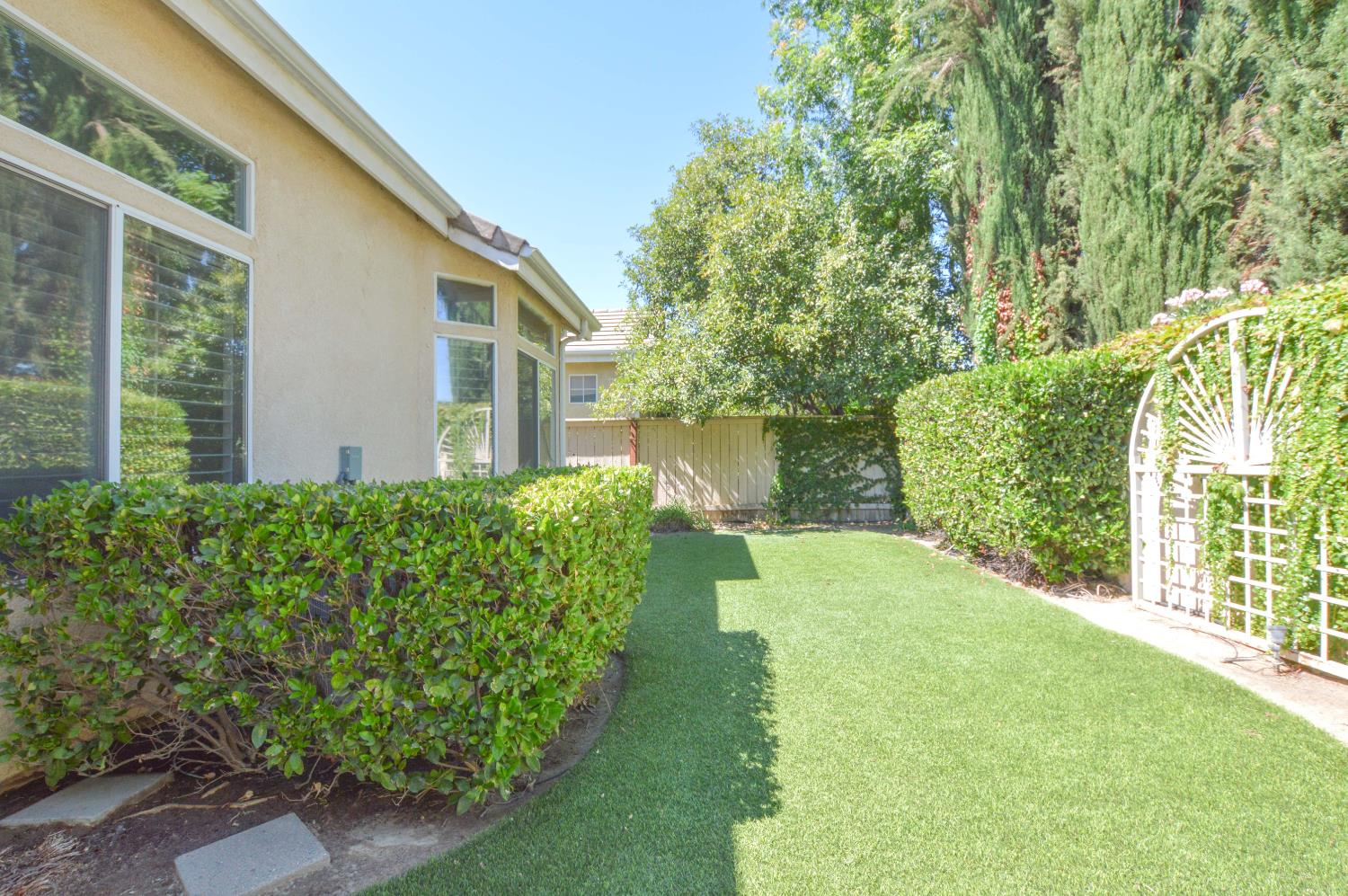 5174 N Via Trevi, Fresno, CA 93711