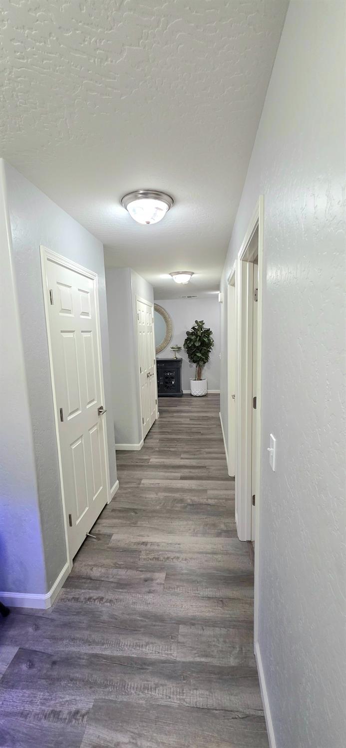 5892 W Garland Ave, Fresno, CA 93722