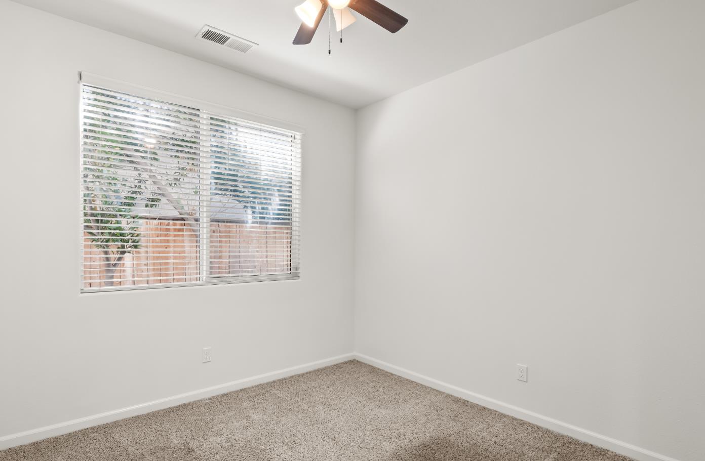4121 Chessa Ln, Clovis, CA 93619