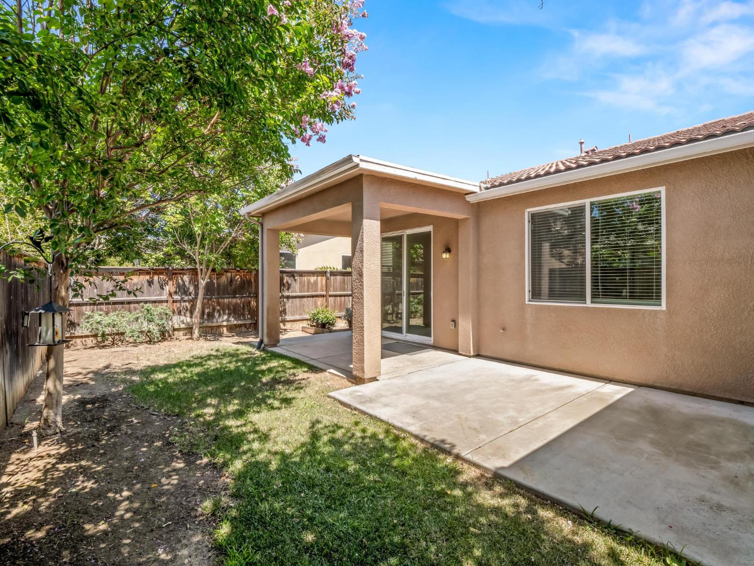 4121 Chessa Ln, Clovis, CA 93619