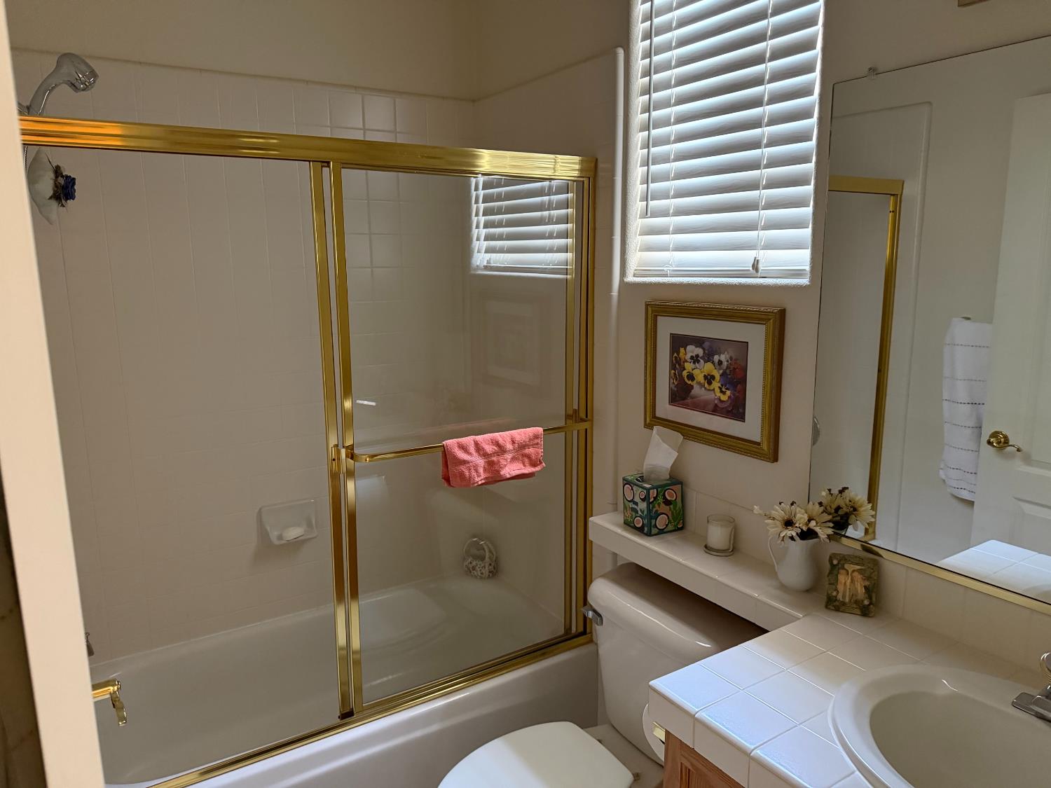 5783 W Decatur Ave, Fresno, CA 93722