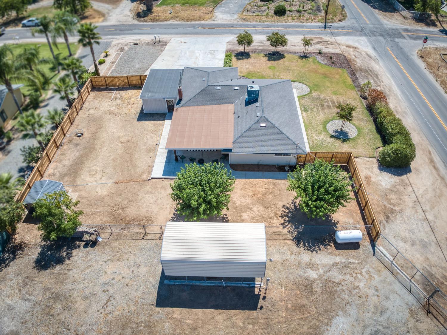 18014 Daley Rd, Madera, CA 93638