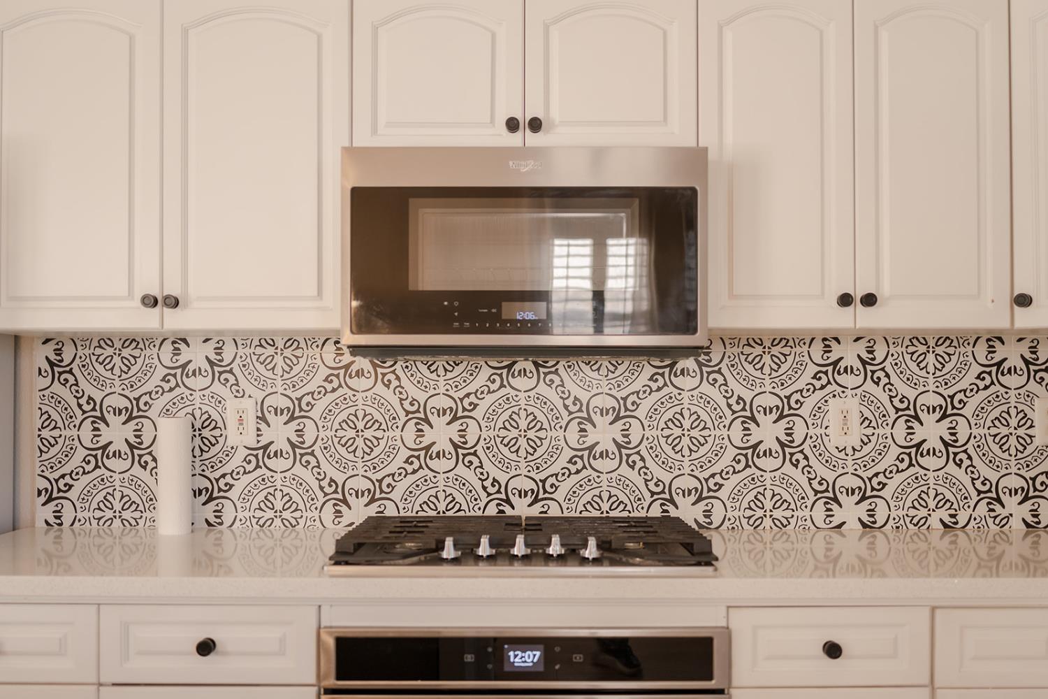 3637 Utah Ln, Clovis, CA 93619