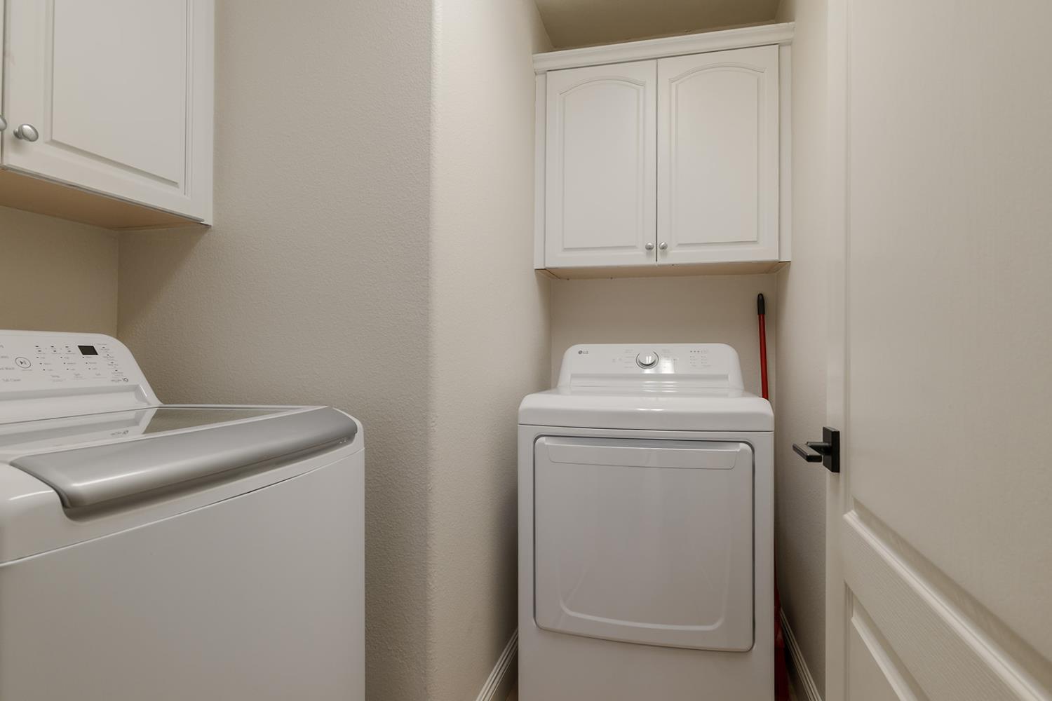 3637 Utah Ln, Clovis, CA 93619