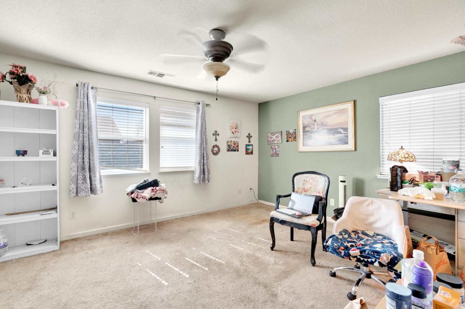 2364 S Rachel Ave, Fresno, CA 93725