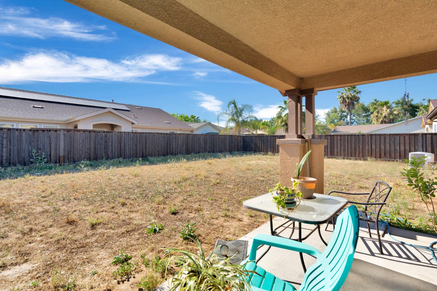 2364 S Rachel Ave, Fresno, CA 93725