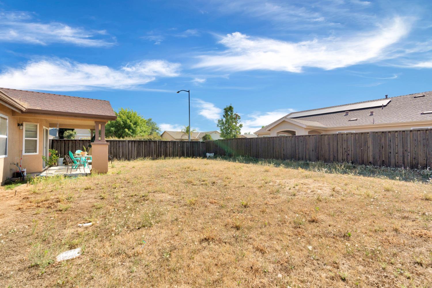 2364 S Rachel Ave, Fresno, CA 93725
