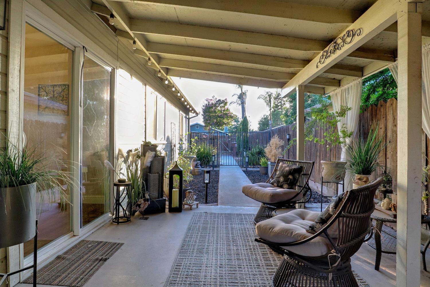 1021 12th Ave, Kingsburg, CA 93631