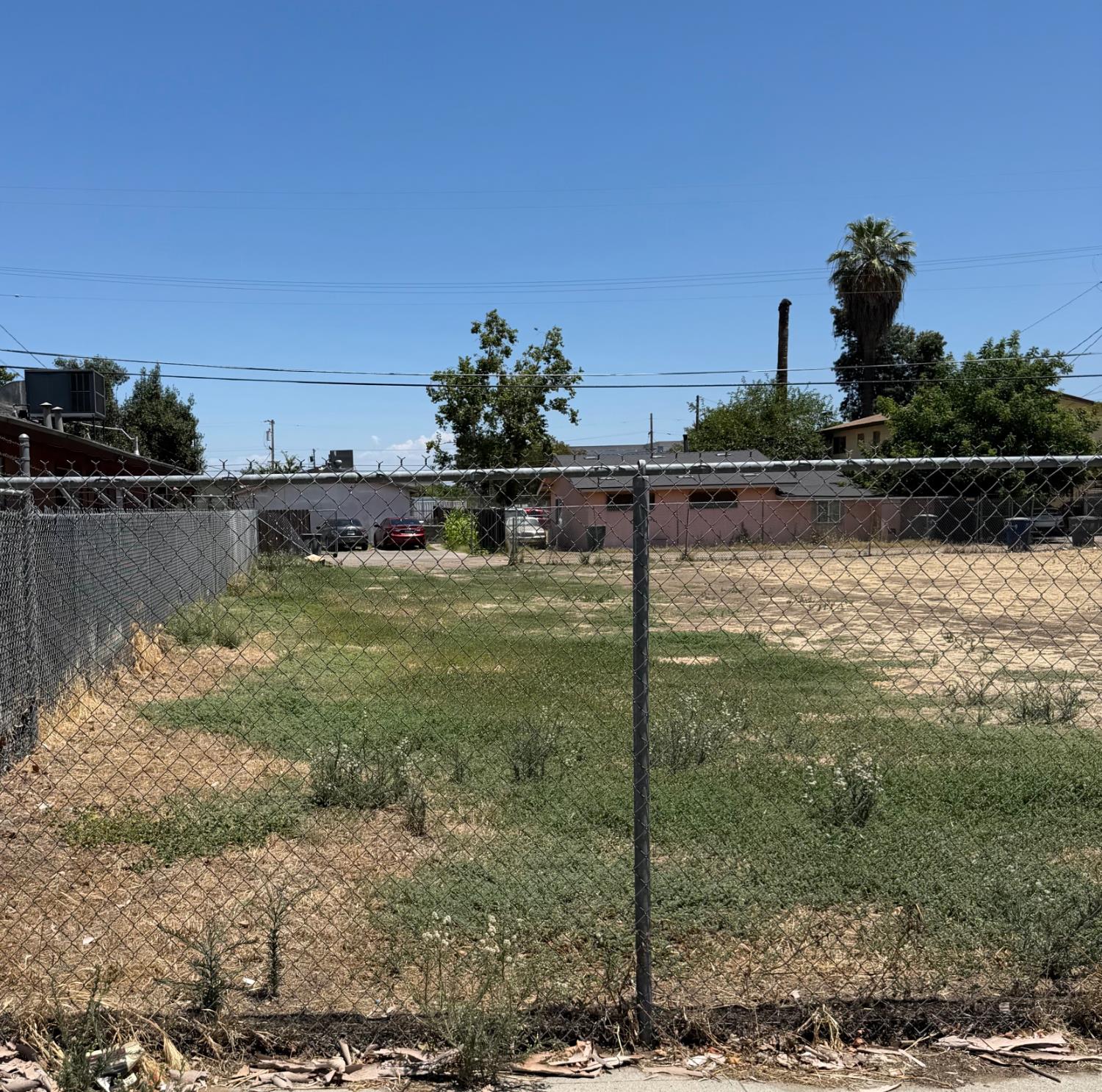266 N Effie St, Fresno, CA 93701