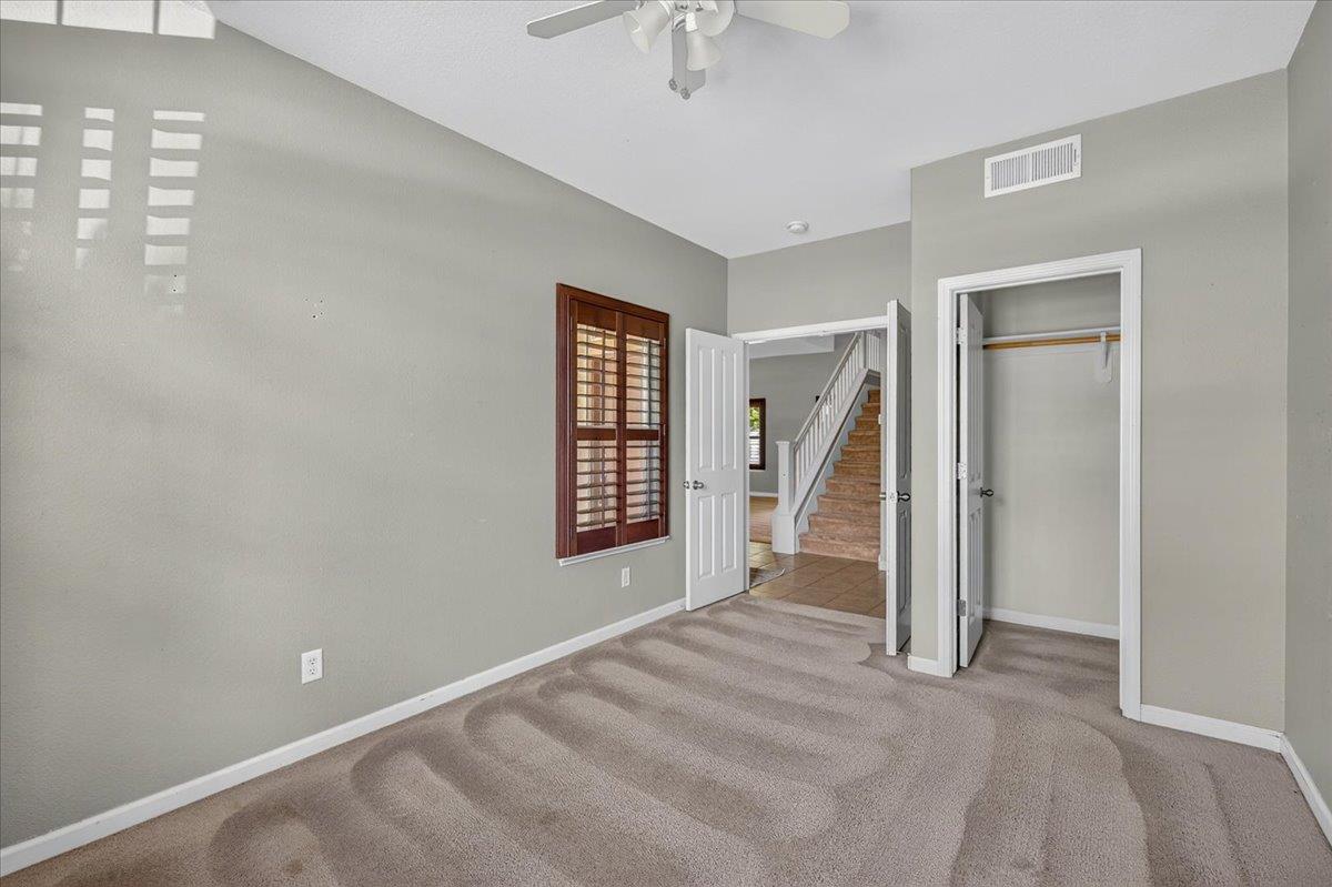 1114 E Oakmont Ave, Fresno, CA 93730