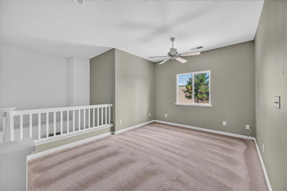 1114 E Oakmont Ave, Fresno, CA 93730