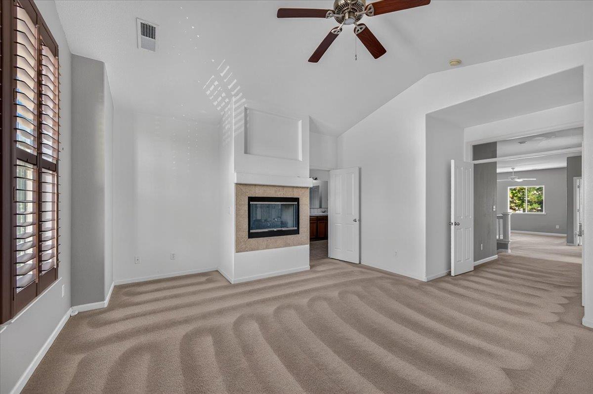 1114 E Oakmont Ave, Fresno, CA 93730