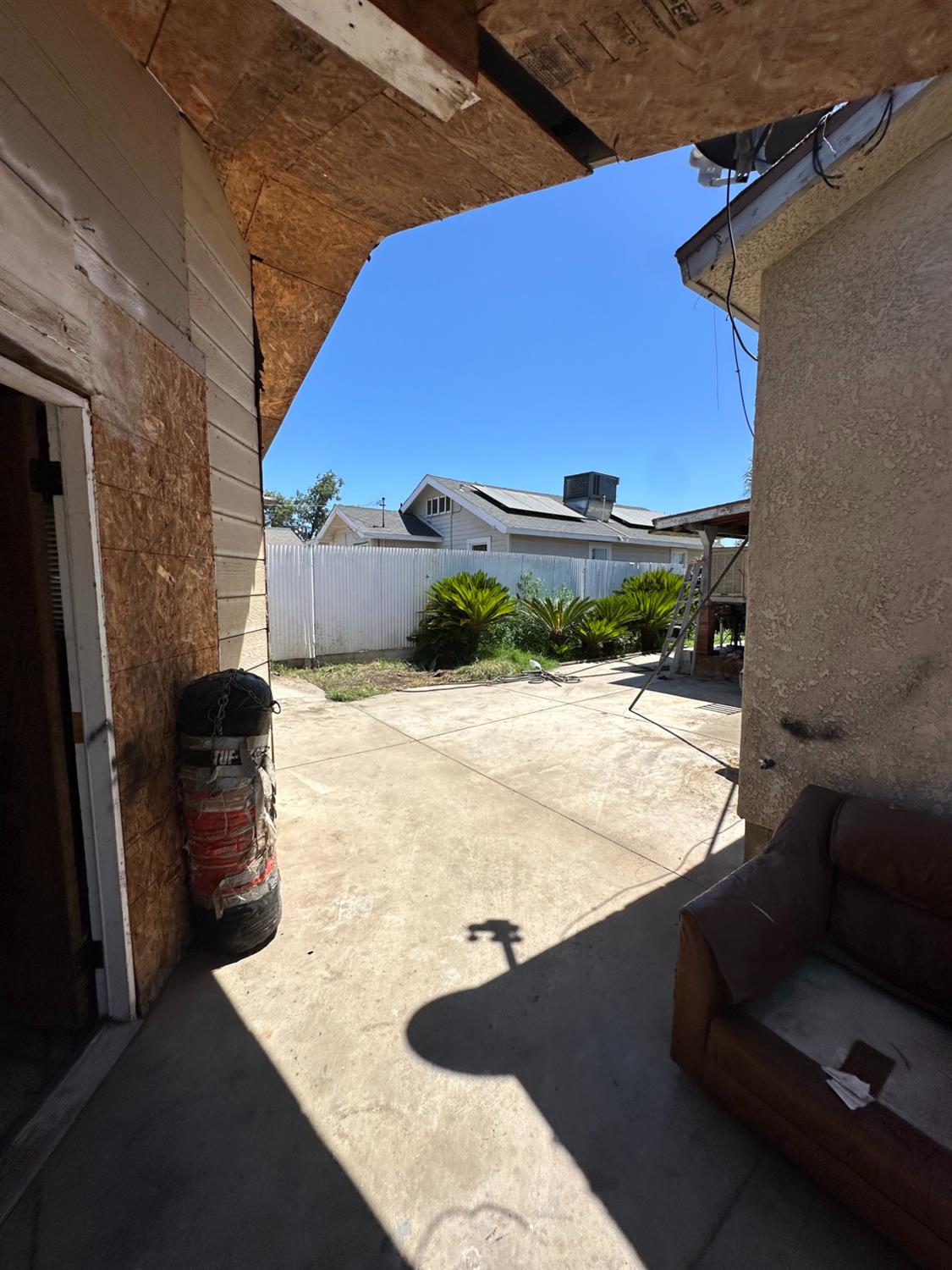 1734 Sylvia St, Selma, CA 93662